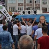 Çorlu'da Hdp’liler Ak Parti Aracına Saldırdı Çorlu'da Hdp’liler Ak Parti Aracına Saldırdı