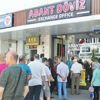 Vatandaş TL kuyruğunda