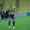 Fenerbahçe'nin 4 maçlık galibiyet serisini Konyaspor bitirdi Fenerbahçe'nin 4 maçlık galibiyet serisini Konyaspor bitirdi