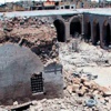 Esad'ın varil bombaları kervansarayı vurdu Esad'ın varil bombaları kervansarayı vurdu