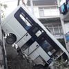 Kocaeli'de minibüsün devrilmesi sonucu 20 kişi yaralandı Kocaeli'de minibüsün devrilmesi sonucu 20 kişi yaralandı