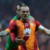 Sneijder'den üç yıllık imza!
