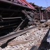 Yük treni devrildi: 2 yaralı Yük treni devrildi: 2 yaralı