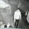 Sokakta telefonuyla oynayan çocuğa gasp şoku kamerada Sokakta telefonuyla oynayan çocuğa gasp şoku kamerada