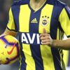 Transferin hızlısı Fenerbahçe rakiplerinin oyuncularını alıyor