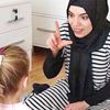 El ile sessizliğe SES veriyorlar El ile sessizliğe SES veriyorlar