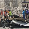 Somali'de parlamento binasının girişinde patlama Somali'de parlamento binasının girişinde patlama