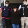 Yolda yürüyen kadının cep telefonunu çaldı Yolda yürüyen kadının cep telefonunu çaldı