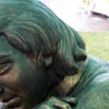 Berkin Elvan heykeli onarıldı Berkin Elvan heykeli onarıldı