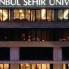 Davutoğlu, Şehir Üniversitesi’nin kapatılması sonrası ilk kez konuştu Davutoğlu, Şehir Üniversitesi’nin kapatılması sonrası ilk kez konuştu