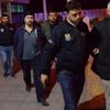 FETÖ’den aranan 3 "abi" saklandıkları evde yakalandı FETÖ’den aranan 3 "abi" saklandıkları evde yakalandı