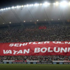 Taraftarlar şehitleri unutmadı!