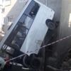 Kocaeli’de feci kaza: 12 yaralı Kocaeli’de feci kaza: 12 yaralı