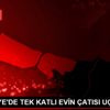 ÜMRANİYE DE TEK KATLI EVİN ÇATISI UÇTU