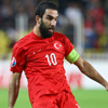 Arda Turan'dan Van Persie'ye tokat gibi cevap
