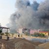 Korkunç yangın: Evler boşaltıldı, sahibinden haber alınmıyor