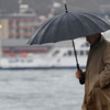 İstanbul'da gök gürültülü yağmur başladı