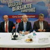 Kılıçdaroğlu ‘genç işsizler’le Kılıçdaroğlu ‘genç işsizler’le