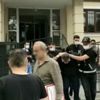 Eşi ve kayınvalidesini öldüren zanlı adliyeye sevk edildi Eşi ve kayınvalidesini öldüren zanlı adliyeye sevk edildi