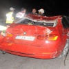 Lüks otomobilini uçurumdan attı Lüks otomobilini uçurumdan attı