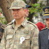 Müdür Bey, sakal derdinde Müdür Bey, sakal derdinde