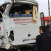 Yolcu midibüsleri çarpıştı: 17 yaralı Yolcu midibüsleri çarpıştı: 17 yaralı