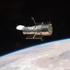 NASA, Hubble Uzay Teleskobu gözlemlerini bilgisayarda çıkan sorun nedeniyle durdurdu NASA, Hubble Uzay Teleskobu gözlemlerini bilgisayarda çıkan sorun nedeniyle durdurdu