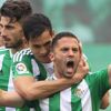 Sol bek için 2 aday