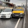 Esenyurt ta boş yolu paylaşamayıp kaza yaptılar Esenyurt ta boş yolu paylaşamayıp kaza yaptılar