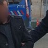 Kendisine saldıran kadını silahla vuran şahıs tutuklandı Kendisine saldıran kadını silahla vuran şahıs tutuklandı