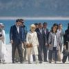 Emine Erdoğan Salda Gölü'nü gezdi Emine Erdoğan Salda Gölü'nü gezdi
