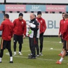 G.Saray'ın Kayseri kafilesi belli oldu... Sneijder kadroda mı? G.Saray'ın Kayseri kafilesi belli oldu... Sneijder kadroda mı?