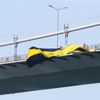 Gazi, metrobüs asansörü kapatılınca mahsur kaldı Gazi, metrobüs asansörü kapatılınca mahsur kaldı