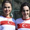 Ünlü isimler yeşil sahada buluştu Ünlü isimler yeşil sahada buluştu