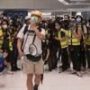 Hong Kong hükümeti alışveriş merkezlerinde protesto edildi