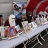 Evlat nöbetindeki aileler çocuklarını HDP'den istiyor Evlat nöbetindeki aileler çocuklarını HDP'den istiyor