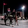 Atlı polisler Taksim'de ilk görevlerinde