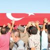 Şehit Jandarma Uzman Çavuş Konukcu son yolculuğuna uğurlandı Şehit Jandarma Uzman Çavuş Konukcu son yolculuğuna uğurlandı