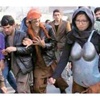 Afganistan'da tacize karşı zırhlı protesto Afganistan'da tacize karşı zırhlı protesto