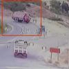 Freni patlayan kamyon böyle devrildi