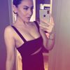 Hadise den derin göğüs dekolteli paylaşım Hadise den derin göğüs dekolteli paylaşım