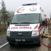 Eşi için gelen ambulansın altında öldü Eşi için gelen ambulansın altında öldü