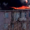 Eyüpsultan'da bir binanın çatısı alev alev yandı