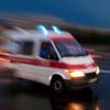 Ambulans otomobille çarpıştı: 3 yaralı Ambulans otomobille çarpıştı: 3 yaralı