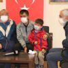 Muş'ta ikna edilen PKK'lı, ailesiyle buluşturuldu Muş'ta ikna edilen PKK'lı, ailesiyle buluşturuldu
