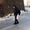 Buzlu yolda yürümenin 3 altın kuralı Buzlu yolda yürümenin 3 altın kuralı