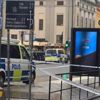 Stockholm'de bıçaklı saldırıda bir polis yaralandı