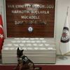 14 kilogram sentetik uyuşturucuyu yolcu koltuklarına gizlemişler! 14 kilogram sentetik uyuşturucuyu yolcu koltuklarına gizlemişler!