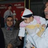 Sünnet Vaadiyle Kaçırılan Bebek Sünnet Edildi Sünnet Vaadiyle Kaçırılan Bebek Sünnet Edildi