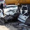 Büyükçekmece'de feci kaza! 3 ölü 5 yaralı Büyükçekmece'de feci kaza! 3 ölü 5 yaralı